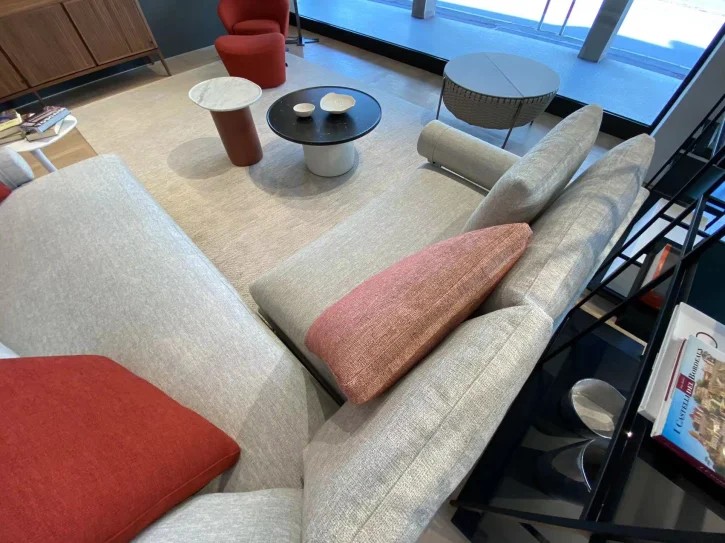 B&B Italia Noonu